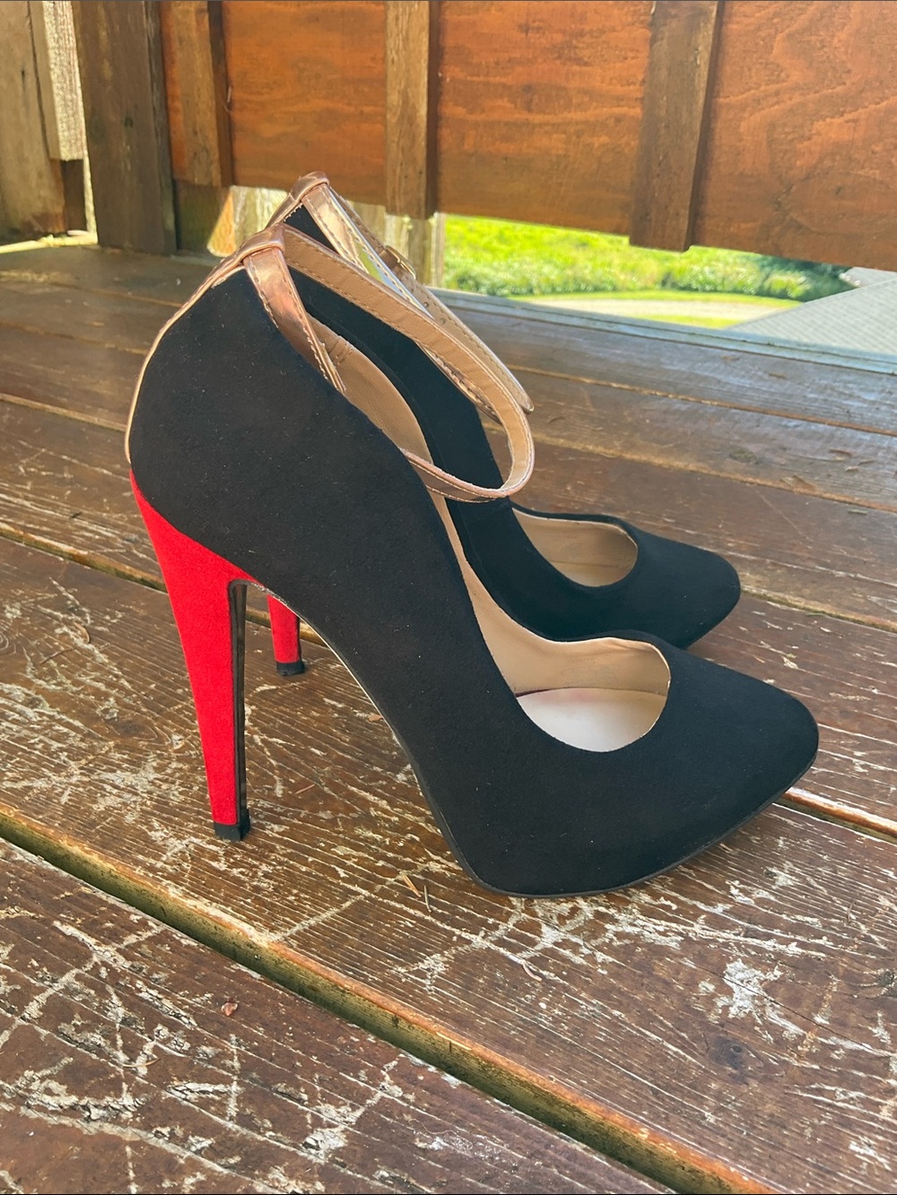 Zara Platform Pumps